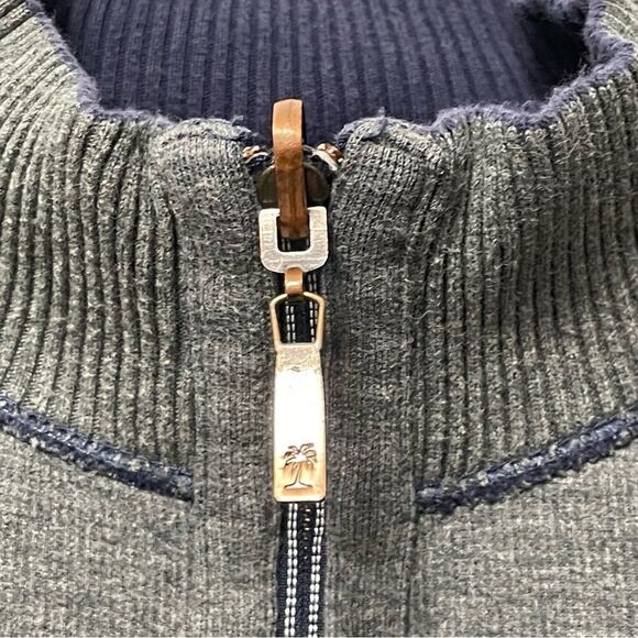 TOMMY BAHAMA Men’s Flipshore Half-Zip Reversible Sweatshirt - Picture 2 of 8